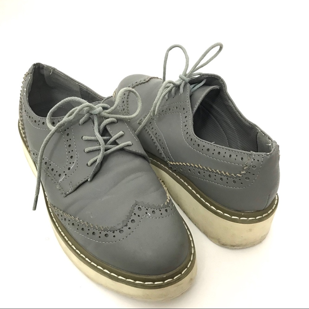 Matt & Nat Lace Up Oxford Shoes Vegan Leather Gray